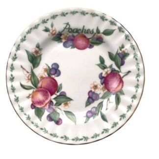 Plato Peaches(16cm). Covent Garden Fruits series (Royal Albert)